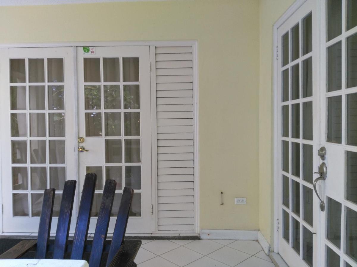 Mystic Ridge Apt 2 Plus 6 Ocho Rios Dış mekan fotoğraf